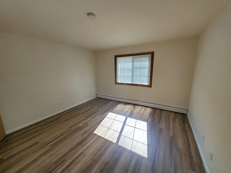 Nakoma Heights Apartment Homes — Photo 34