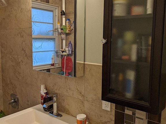 3rd image of 23-12 Howard Ave