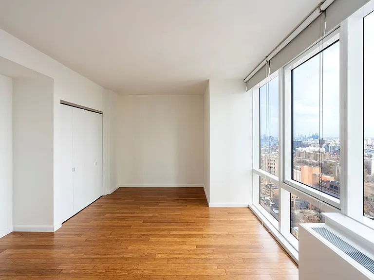 66 Rockwell Pl #39B — Photo 3