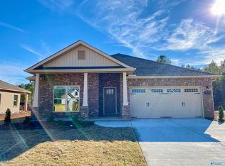 9239 Current Way SE, Owens Cross Roads, AL 35763