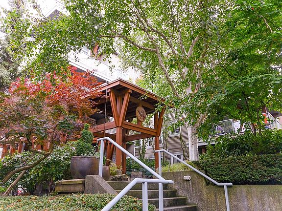 2nd image of 5700 Andrews Rd #321