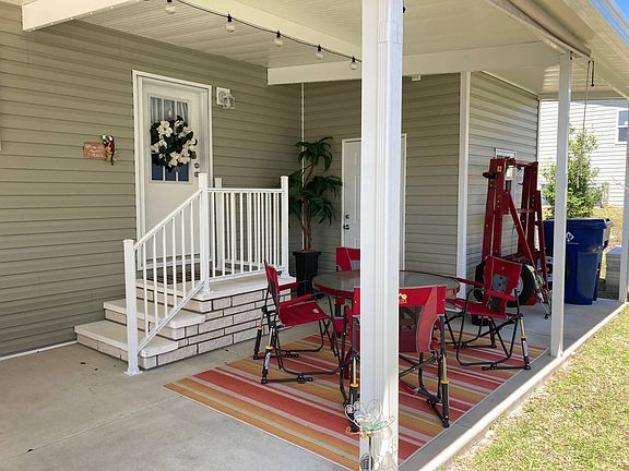 3rd image of 8947 Shadewood Dr