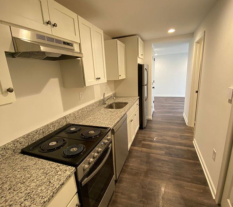 1st image of 225 High St #11670876