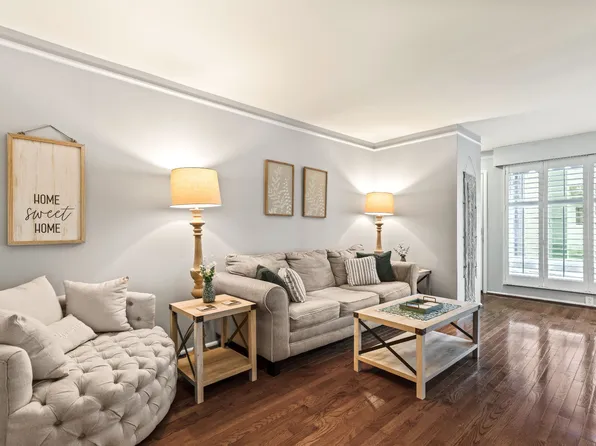 201 Acklen Park Dr APT 33, Nashville, TN 37203
