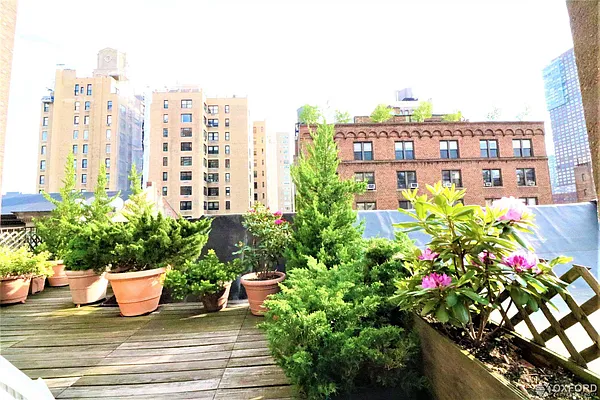 Rented by Oxford Property Group | media 20