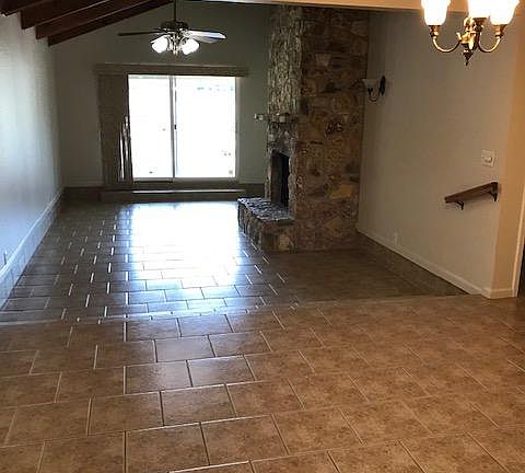 2nd image of 383 Englewood Dr