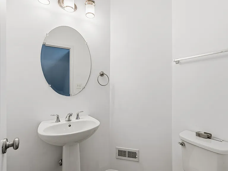 23167 Flora Mure Dr — Photo 37