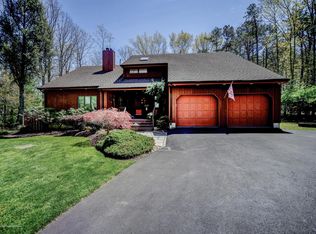 25 Carrs Tavern Rd, Millstone Township, NJ 08510