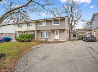 1091 Upper Wellington St, Hamilton, ON L9A 3S5