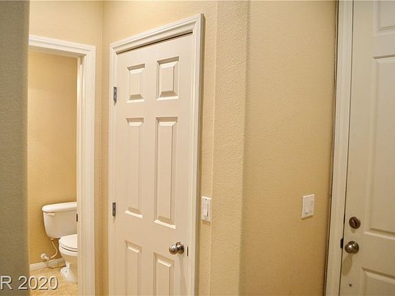 3rd image of 1049 Creeping Zinnia Ct