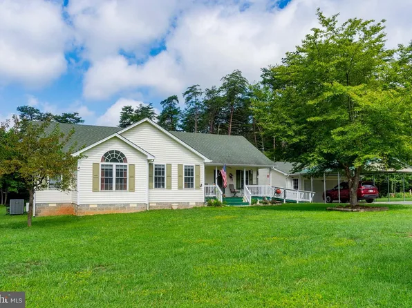 45 Springland Acres Dr, Bumpass, VA 23024