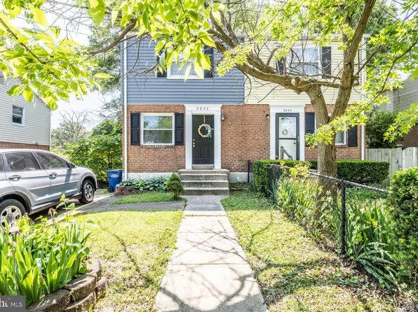 5833 Fifer Dr, Alexandria, VA 22303