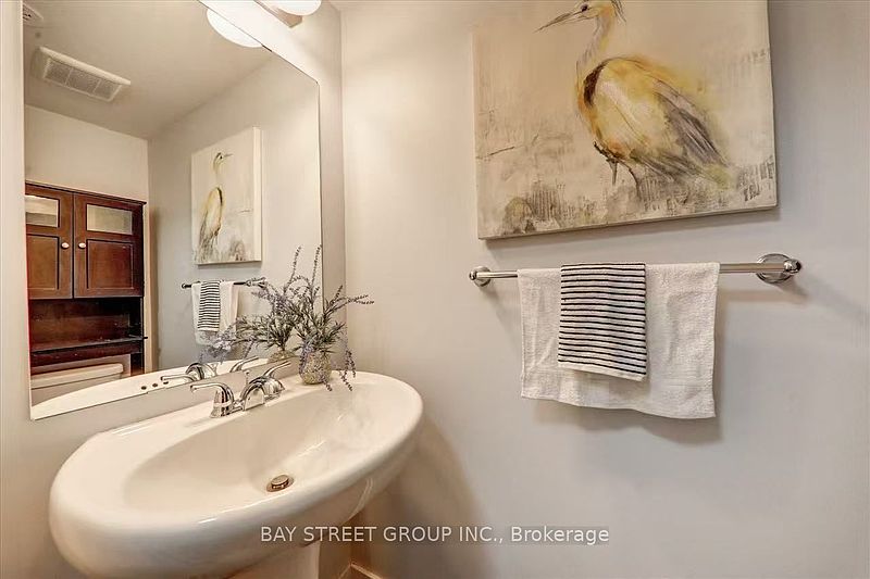 Markham Townhouse for rent - 2 Bedrooms — photo 10