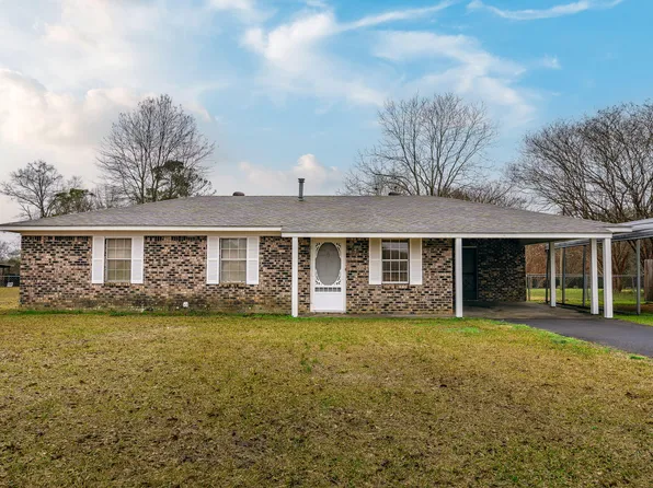 312 Columbia Purvis Rd, Columbia, MS 39429