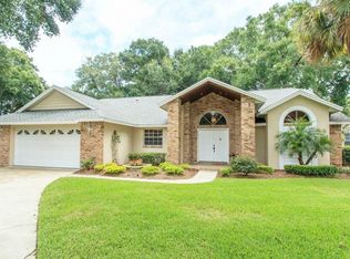 2042 Majestic Woods Blvd, Apopka, FL 32712