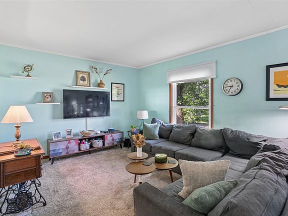 3rd image of 3635 67th St