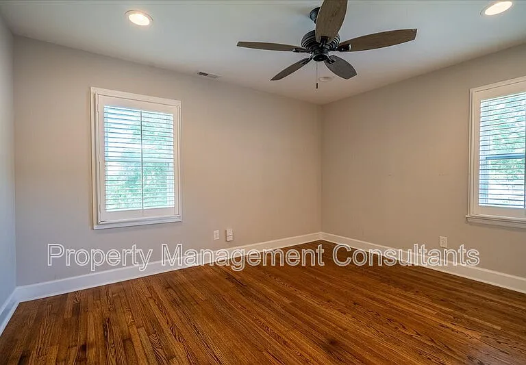 805 Rison Ave NE — Photo 24