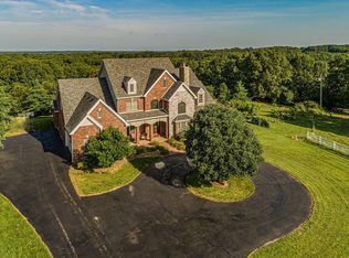 2001 Old Wilderness Rd, Reeds Spring, MO 65737