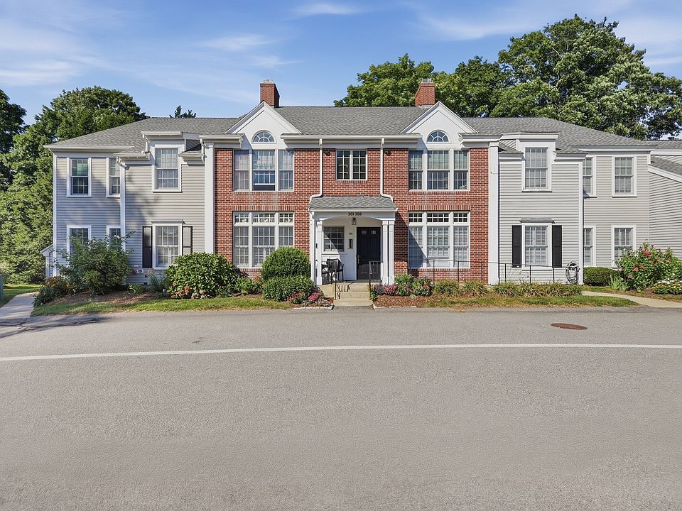1st image of 308 Old Country Rd #308
