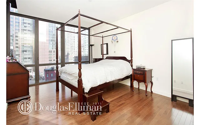 Sold by Douglas Elliman | media 12