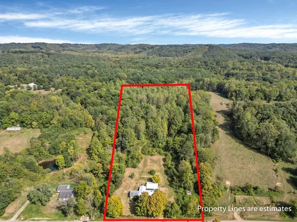 5240 Walnut Creek Rd, Kingston, OH 45644
