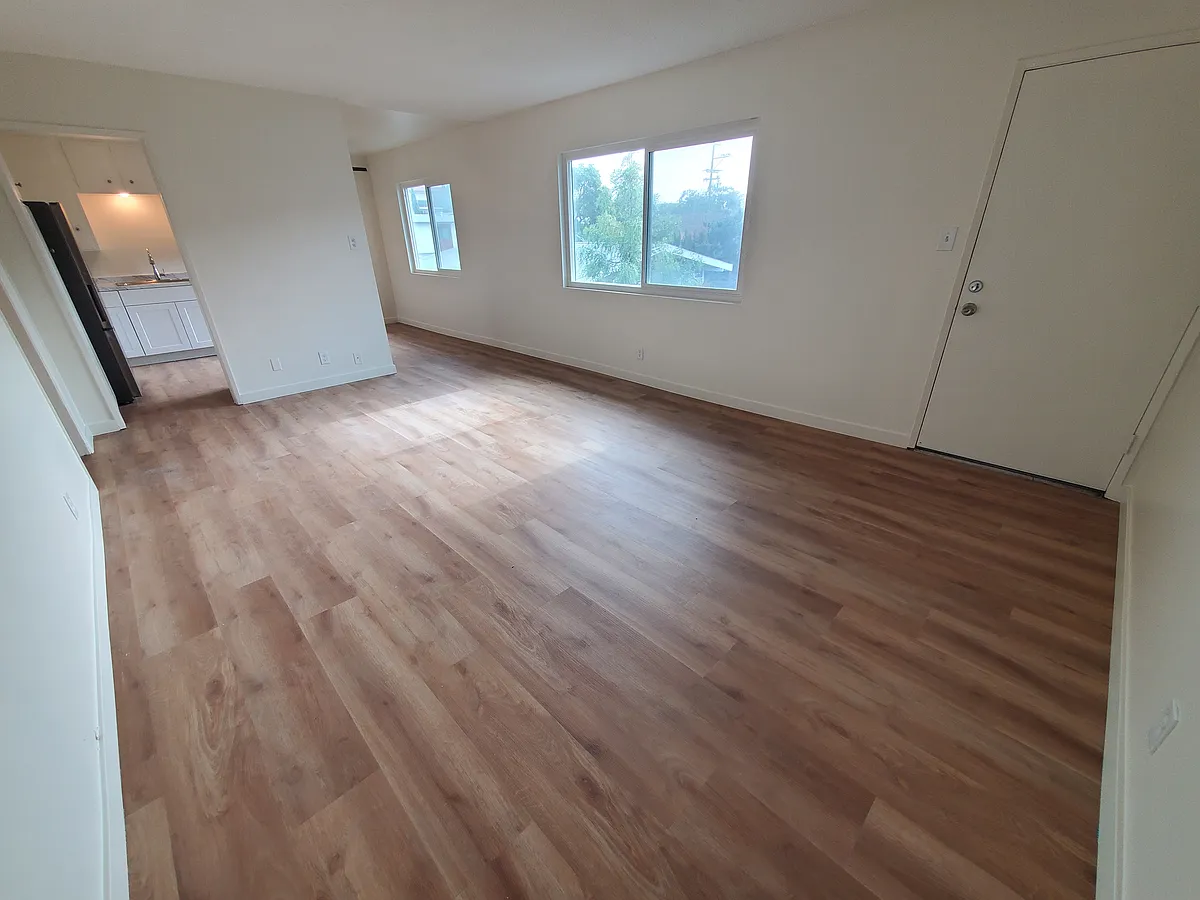 Building Photo - 635 Coronado Ave #7