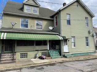 15 Darlington Ave, New Castle, PA 16102