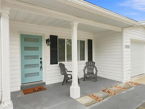 3rd image of 10926 TEMPLE AVENUE