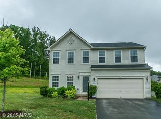 2805 Piper Glenn Ct, Dumfries, VA 22026