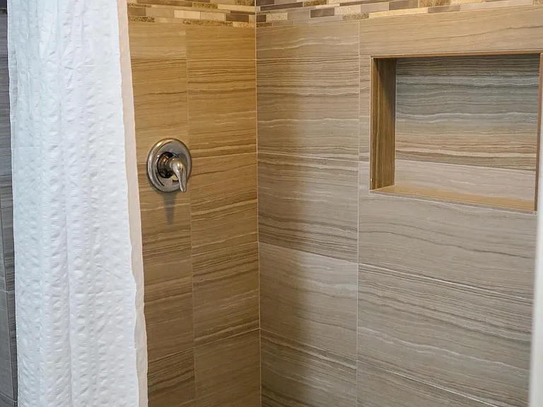 1085 Gulf Of Mexico Dr #203 — Photo 35