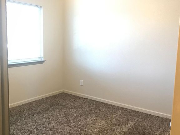 4th image of 7460 Rogers Ln APT 5