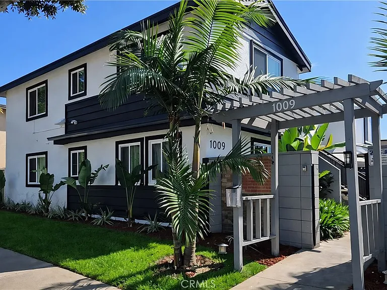 1009 Valencia St #A — Photo 5