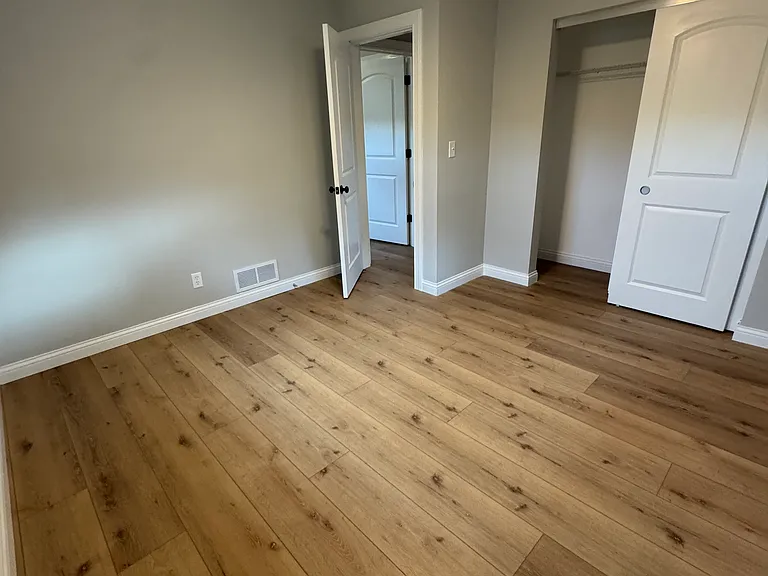 488 Frogtown Rd — Photo 13