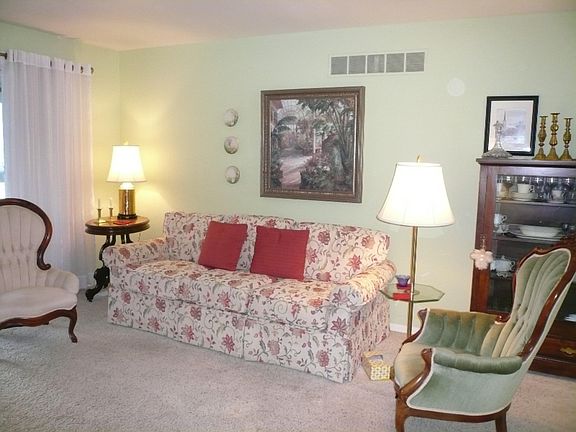 5th image of 5699 Leisure South Dr SE #25