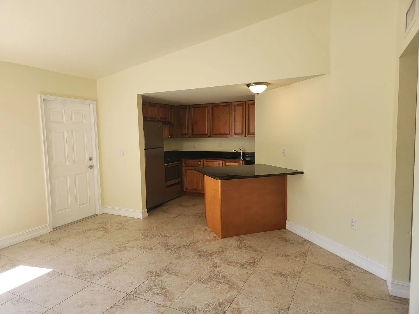 3155 Royalston Ave #201 — Photo 3