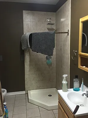 Rented by Bezell Group | media 12