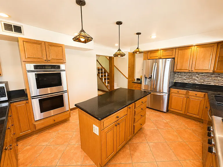 8252 N Caldwell Ave — Photo 10