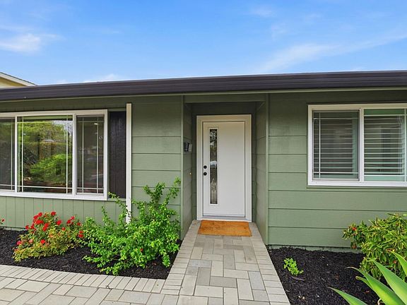 4th image of 5823 Sunrose Ave