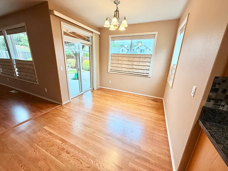 16092 SE Eider Ct — Photo 8
