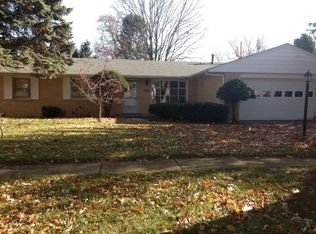 1816 Robert Dr, Champaign, IL 61821