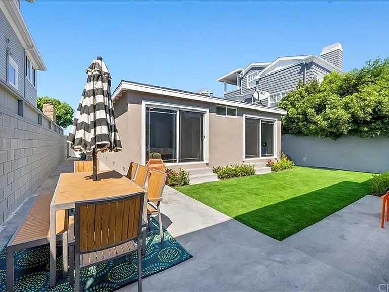 912 Ynez Ave — Photo 18