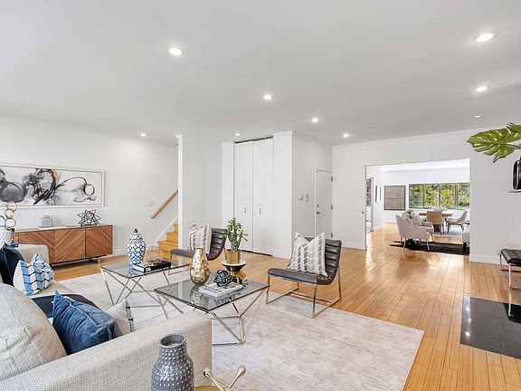 3rd image of 1400 5th Ave APT 2C