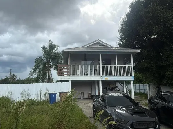 4017 3rd St SW, Lehigh Acres, FL 33976