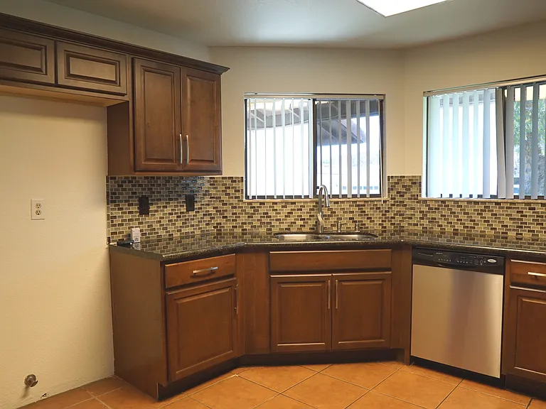53805 Avenida Martinez — Photo 8