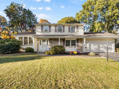 281 Ledgewood Dr, Rochester, NY, 14615