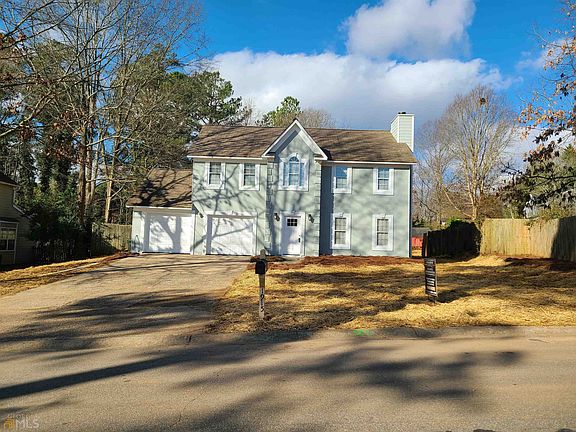 2nd image of 1915 Towne Manor Dr NW
