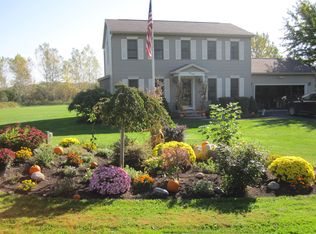 9283 Asbury Rd, Le Roy, NY 14482