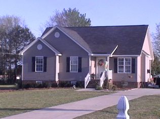 5509 Scuppernong Rd, Wilson, NC 27893