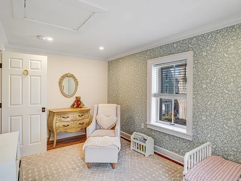 7153 Main St — Photo 16
