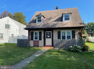 842 Springhill Rd, Secane, PA 19018